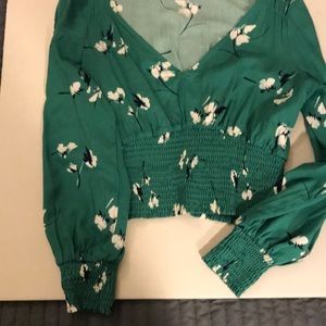 Green floral A&f blouse
